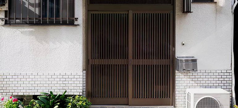 Bifold Louvre Doors in Jacksonville, FL